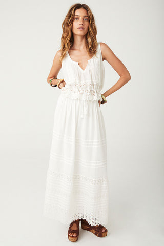 love-in-the-afternoon-lace-maxi-skirt